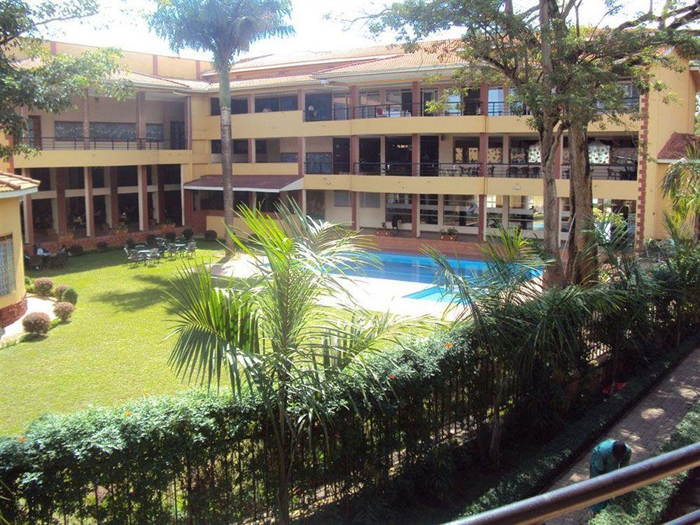 Silver Springs Hotel 坎帕拉 外观 照片
