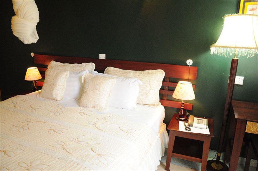 Silver Springs Hotel 坎帕拉 外观 照片