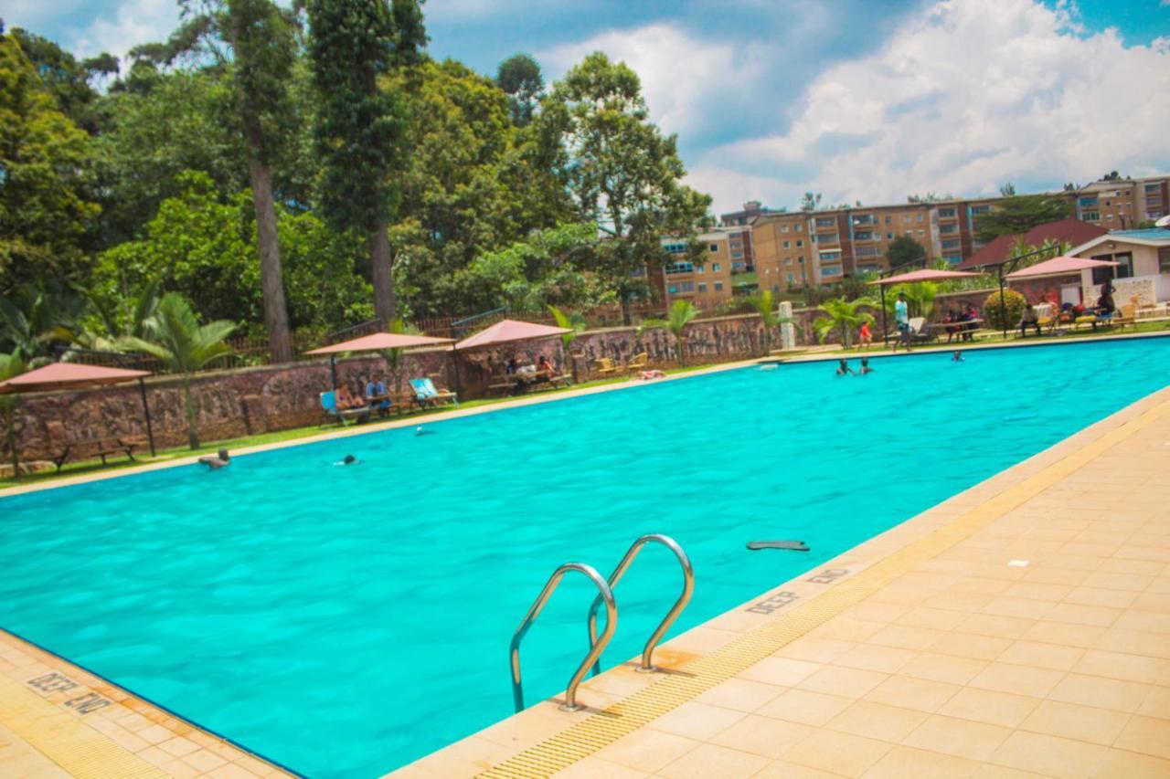 Silver Springs Hotel 坎帕拉 外观 照片